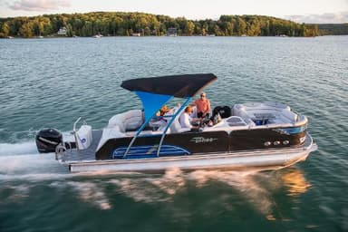 2017 Tahoe Vision QL2585