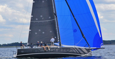 2017 J Boats J/121
