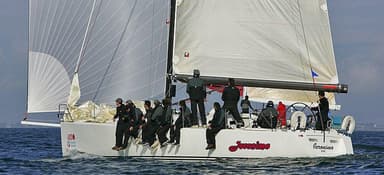 2004 J Boats J/133