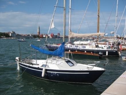 1979 Yachting France Jouët 600 Fin keel