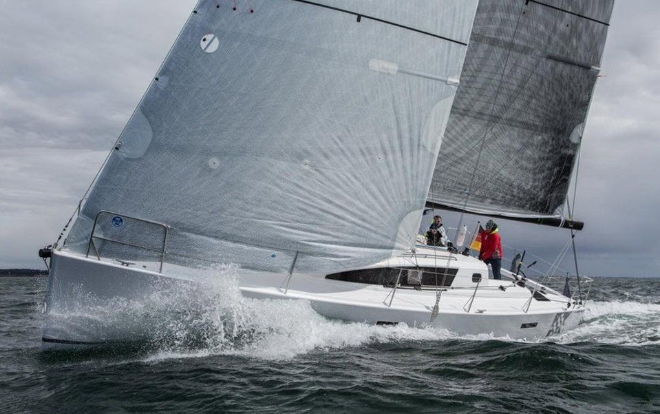 2012 JPK JPK 38 Fast Cruiser Fin keel