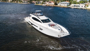 2012 Lazzara Yachts LSX 92