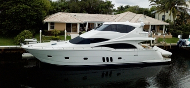 2009 Marquis Yachts  Tri-Deck