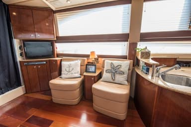 2009 Meridian Yachts 391 Sedan