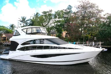 2013 Meridian Yachts 541 Sedan