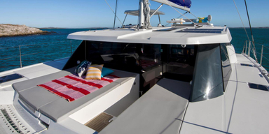 2022 The Moorings 4200 3 Cabin