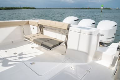 2021 Pursuit Boats OS 355 Offshore