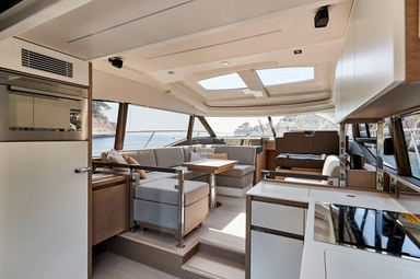 2018 Prestige Yachts 460 S