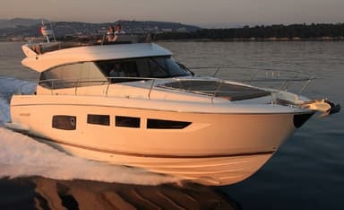 2013 Prestige Yachts 550 Flybridge