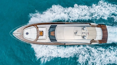 2010 Pershing Yachts 80