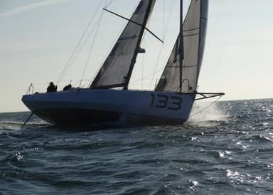 2014 Pogo Structure Pogo 40S3