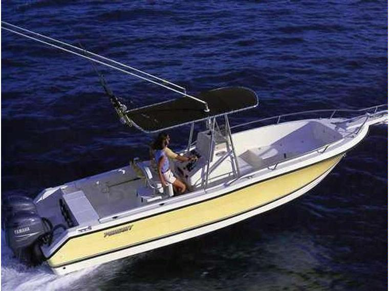 2001 Pursuit 2470 Center Console