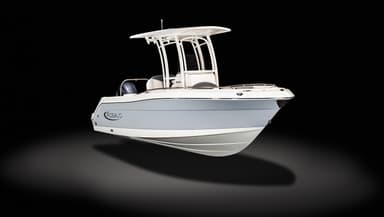 2021 Robalo 222 CC