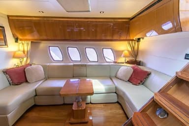 2010 Regal Boats 5260 Sport Coupe