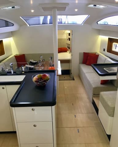 2015 RM Yachts RM 1180 Twin keel