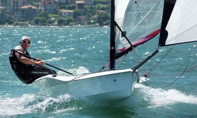 2010 RS Sailing RS 100