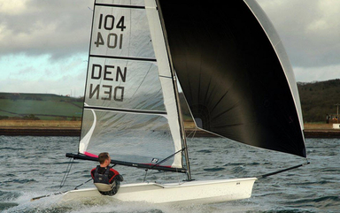 2010 RS Sailing RS 100