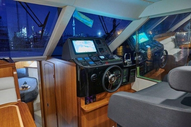 2022 Hylas Yachts M49