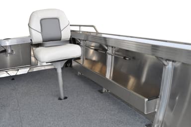 2023 Quintrex 570 Renegade Center Console