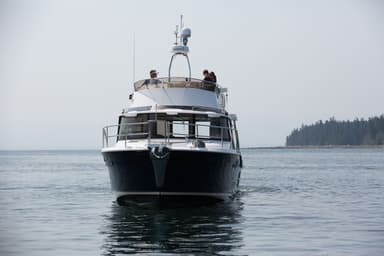 2022 Ranger Tugs R-43 Command Bridge