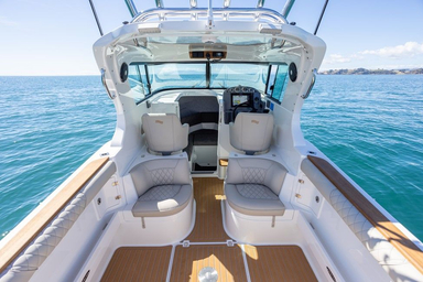 2016 Rayglass Boats Legend 2200