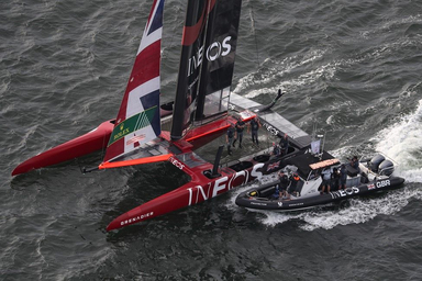 2021 Rayglass Boats Protector 330 Chase