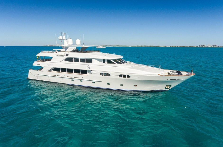 2004 Richmond Yachts Miss Stephanie