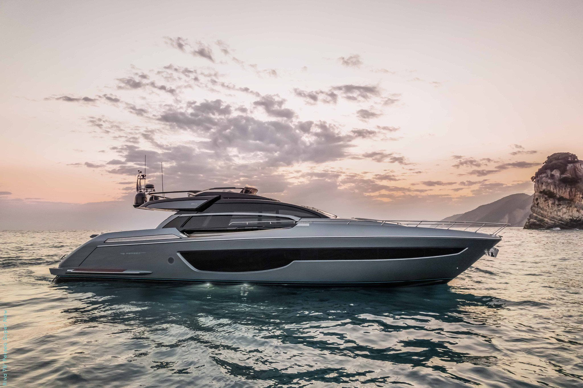 2016 Riva Yacht 76 Perseo Super