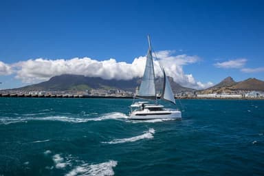 2019 Robertson and Caine Leopard 42