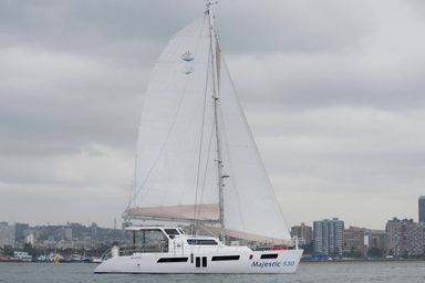 2020 Royal Cape Catamaran Majestic 530