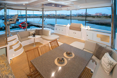 2021 Royal Cape Catamaran Majestic 570