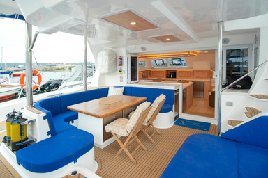 2021 Royal Cape Catamaran Majestic 570 Fly