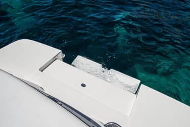 2022 Sea Ray SPX 230