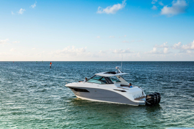 2023 Sea Ray Sundancer 320 Outboard