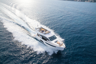2016 Sealine F530