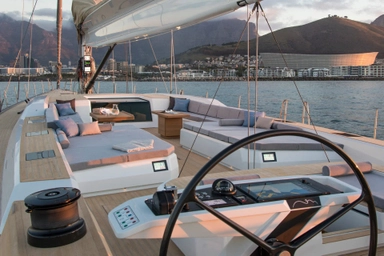 2018 Southern Wind SW105 Kiboko Tres