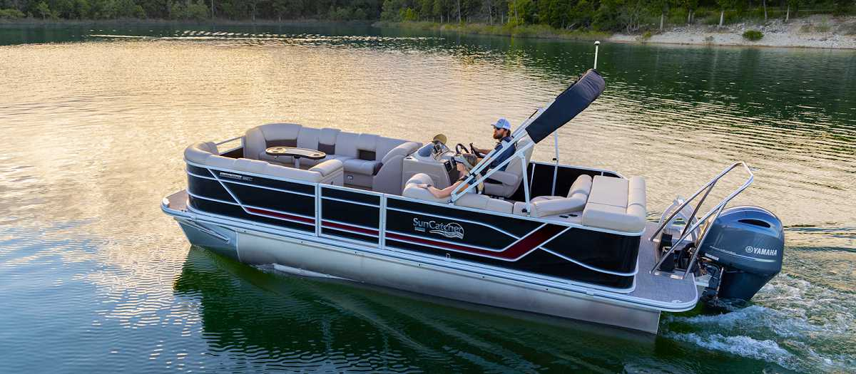 2023 SunCatcher Pontoons Fusion 322 C