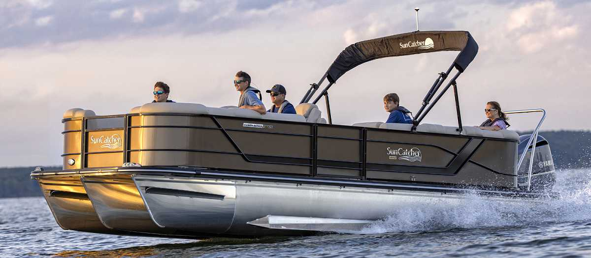 2023 SunCatcher Pontoons Fusion 324 RXC