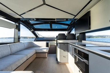 2022 Sunseeker 55 Predator EVO