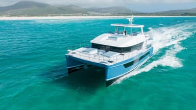 2023 Two Oceans 555 Power Catamaran