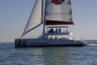 2019 Two Oceans 700 Day Charter Sailing Catamaran