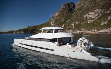 2016 Two Oceans 800E Power Catamaran I