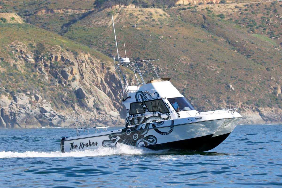 2018 Two Oceans Magnum 32 Power Catamaran Walkaround