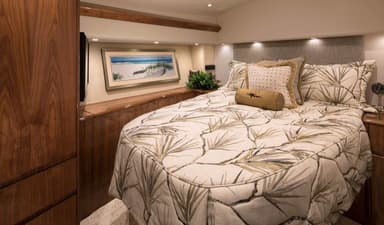 2023 Viking Yachts 48 Convertible