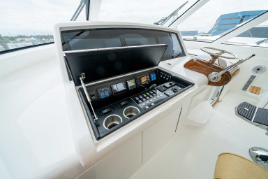 2023 Viking Yachts 54 Sport Coupe
