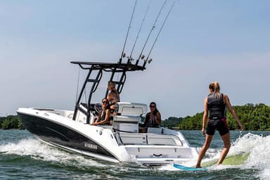 2021 Yamaha Boats 210 FSH Sport
