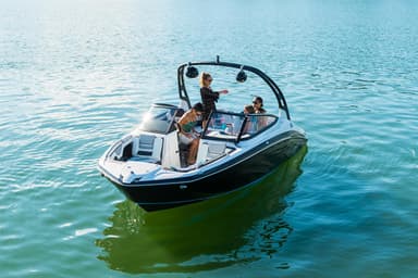 2022 Yamaha Boats 212SD