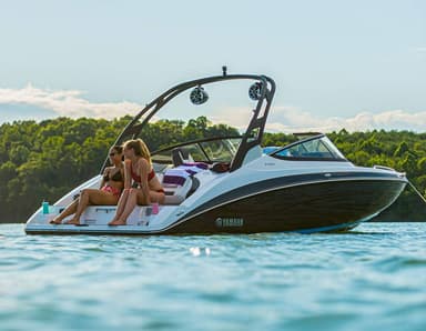 2022 Yamaha Boats 212SD