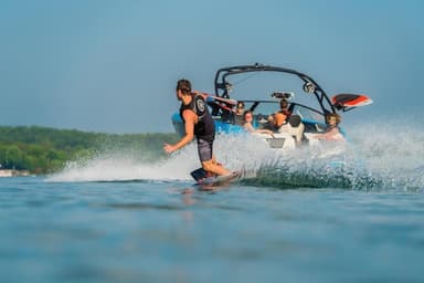 2023 Yamaha Boats 222XE