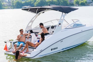 2019 Yamaha Boats 242 Limited E-Series